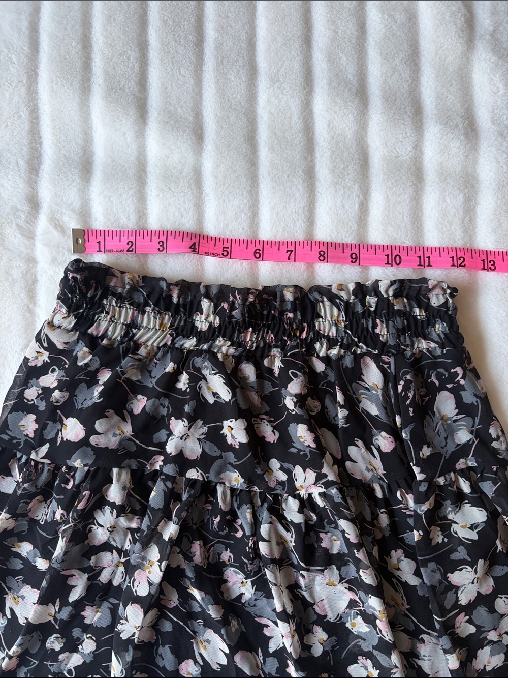 B Jewel Black Mini Skirt black grey white pink Floral Print Sz S - Picture 5 of 9